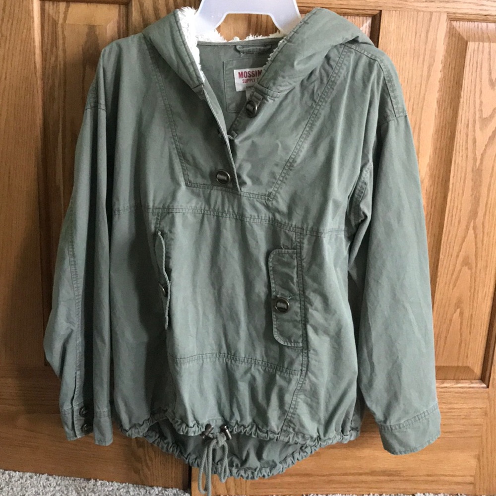 Army green pullover jacket